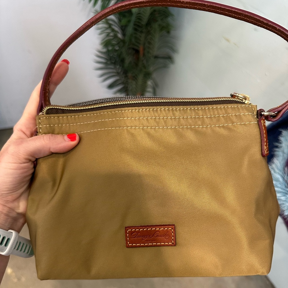 Dooney & Bourke nylon khaki handbag